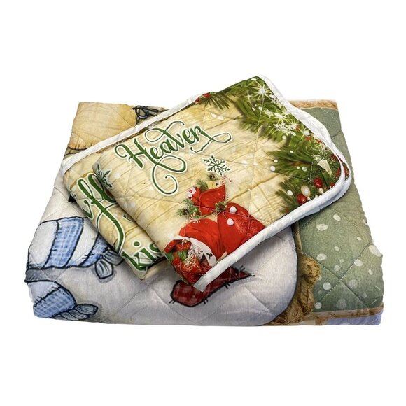 Blank Other - Snowflake Themed Festive Quilt & Pillow Shams Set Christmas Design Snowman & Hol